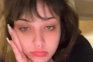 alt babe 🖤 out - 21 - Image 1