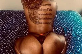 hot and ready ! give me a call... - Image 4