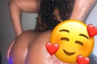 hot and ready ! give me a call... - Image 1