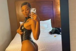 💕Native American Bombshell Lets Have A Unforgetable Experence With A Mixed Spinner 💞 - Image 2