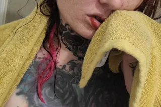 Hey my freaky deaky gems IT'S EM. I'm back!!(: - Image 6