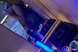 | 𝐂𝐮𝐫𝐯𝐲 &amp; 𝐂𝐨𝐧𝐟𝐢𝐝𝐞𝐧𝐭 🌟 - 21 - Image 4