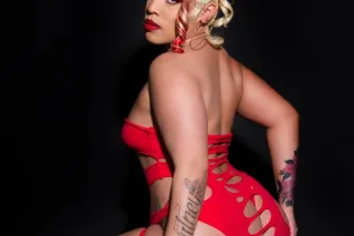 NEW GIRL IN TOWN COME PARTY &a... - Image 3