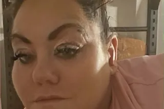 Pretty eyes and Thick thighs -... - Image 3