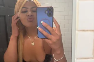 Colombian Baddie 🥰🥰 - 23 - Image 2