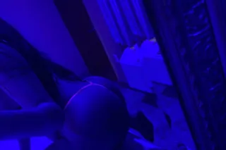 cleveland wet tight pussy red ... - Image 2