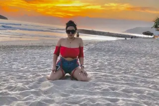 cute and sexy karina is back!!... - Image 4