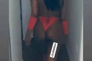 ⭐⭐⭐The Intimacy🌹 Oracle🔮 has arrived BOOK NOW**BOOK NOW**BOOK NOW** - Image 8