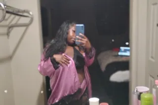 THROAT QUEEN🫦👑💦 COME SLUT ME O... - Image 4