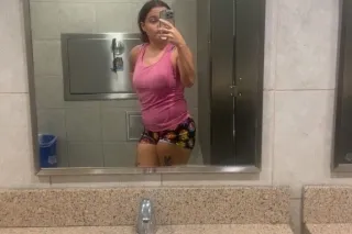 ❤️❤️‍🔥SEXY CURVY QUEEN READY T... - Image 1