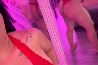 kimberly - 28 - Image 3