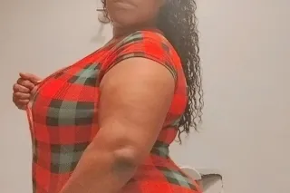 COME SEE HOW WET I CAN GET🤤💦 I... - Image 4