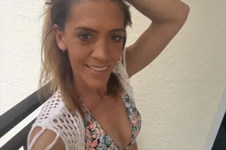 Sweet Petite Spinner. Cum for the fun 💋😉 - Image 5