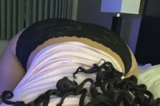 carmel thick ebony 😍👅 - 21 - Image 2