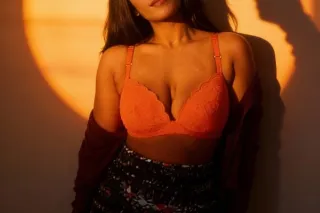 Top Notch Black Goddess With t... - Image 2