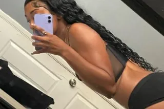 UPSCALE PETITE SERIOUS INQUIRE... - Image 1