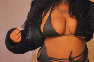 Hey babe Monee🍭 thick chocolate🍫 is back - Image 2