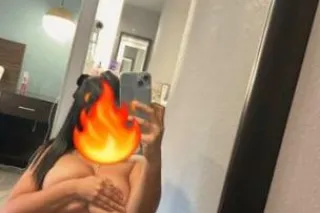 I'll be your favorite 😍 come o... - Image 3