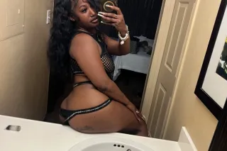 DISCRETION AT YOUR BEST 👸🏽♀ - ... - Image 3