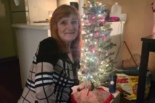 Beautiful intelligent woman wa... - Image 3