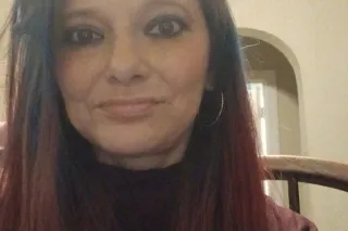 Late night early mornings...📱 ... - Image 2