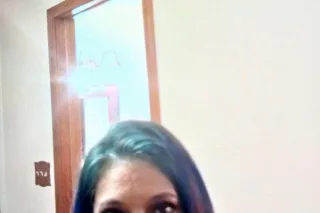 Late night early mornings...📱 ... - Image 1