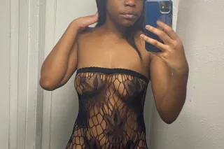 Super Wet🌊Great Pussy &amp; He... - Image 3