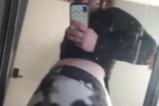 💋🥳HOT SEXY THICK BRUNETTE CRAZY HEAD GAME PHAT AF ASS AND UNBELIEVABLY TIGHT KITTY. AMAZING SKILL SET AND FUN AND FRIENDLY, LOVE TO LOVE AND LOVE TO F**K!!!🍑🍆💦 - Image 5