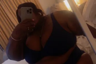 $100 INCALLS😉Cum Drill me 😜✨🔥 BBW LONDONN– Your Curvy Dream Escape🔥💞⚠ YES IM AVAILABLE 😘😘😘 - Image 7