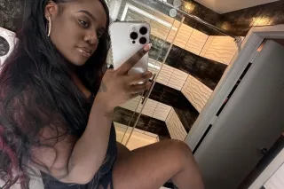 $25 FACETIME SESSIONS 🎥💦🌹🐱🍦📱 L... - Image 3