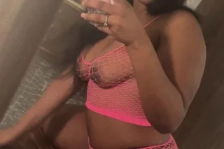 New in Town !😘 - 21 - Image 3