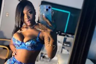 New Sexy OnlyFans video!! Link below☺ 💋 - Image 5