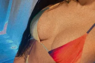 Hermosa Latina Recien Llegada ... - Image 1