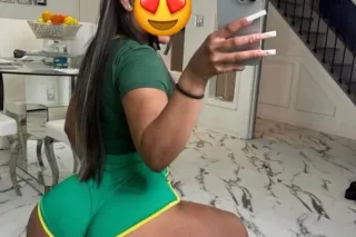 24/7 ACTIVA LATINA CURVY - BBW... - Image 1