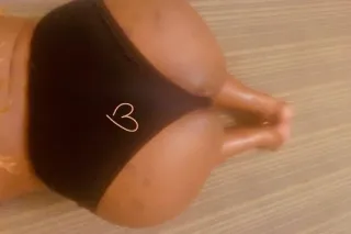 😳I’m the 1⃣ you been LOOKING 👀... - Image 4