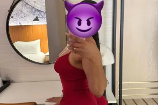 I'm a sexy, horny young lady 💦... - Image 1