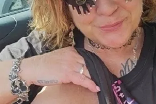 Luxury Step Mom | In/Out/Car/F... - Image 4