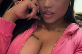 I DO MASSAGES ! - Image 2