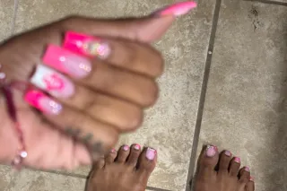 A Pretty and Petite Treat 🥰😝 I... - Image 4