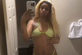 Little petite treat 💕 incalls ... - Image 1