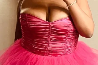 Honey im home Come play with m... - Image 1