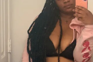 NEW GIRL ALERT - Image 2