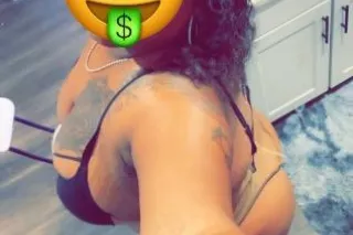 Throat Goat👅📌"incall only"😈 Le... - Image 4