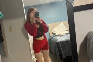 Ginger Princess! Incalls or Outcalls hit me up! - Image 6