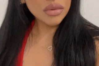 Lake Forrest Massage with Exotic Latina - Image 5