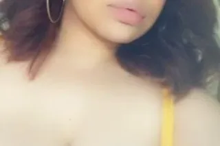 Sweet Polynesian🥰Ready to have... - Image 4