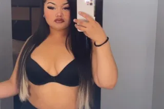 Back in Town 🌹The redbone dream you can’t resist 💋 PNW’s best-kept secret❤‍🔥🌹 - Image 6