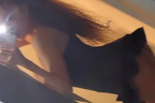 light skin lil pretty thick bi... - Image 2