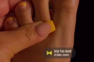 Its Cold out, cum get under this soft wettt warm shiii 🍯avail. after 7pm 🍑🍒🍯💦 - Image 11