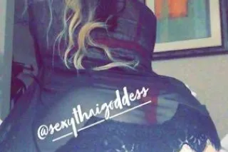 🩷 ASIAN GODDESS VISITING SANTA... - Image 3